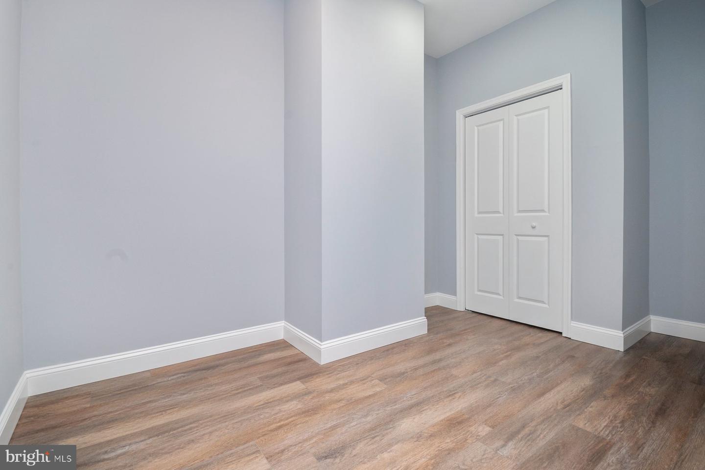 2728 Winchester St Property Photo 17