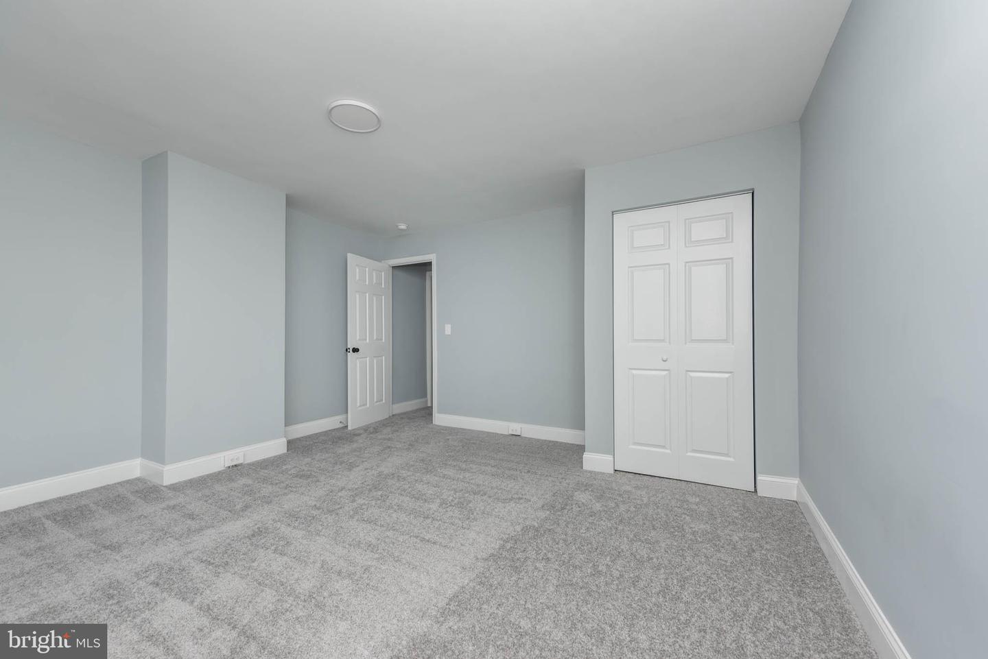 1909 Harlem Ave Property Photo 25