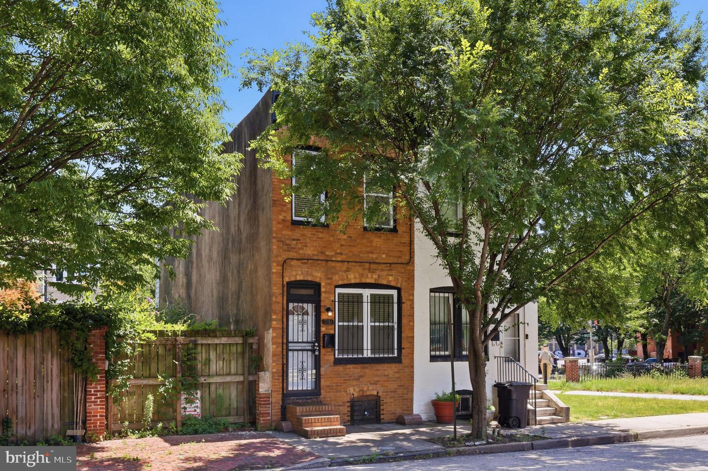 591 Orchard St Property Photo 2