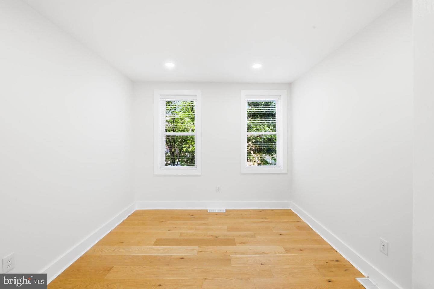 591 Orchard St Property Photo 19