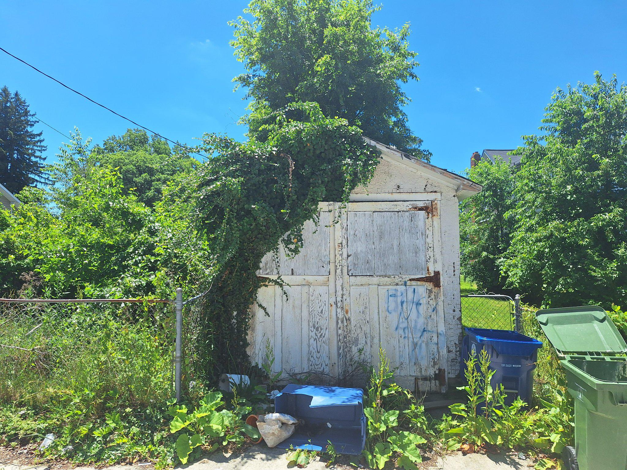 4300 Wentworth Rd Property Photo 17