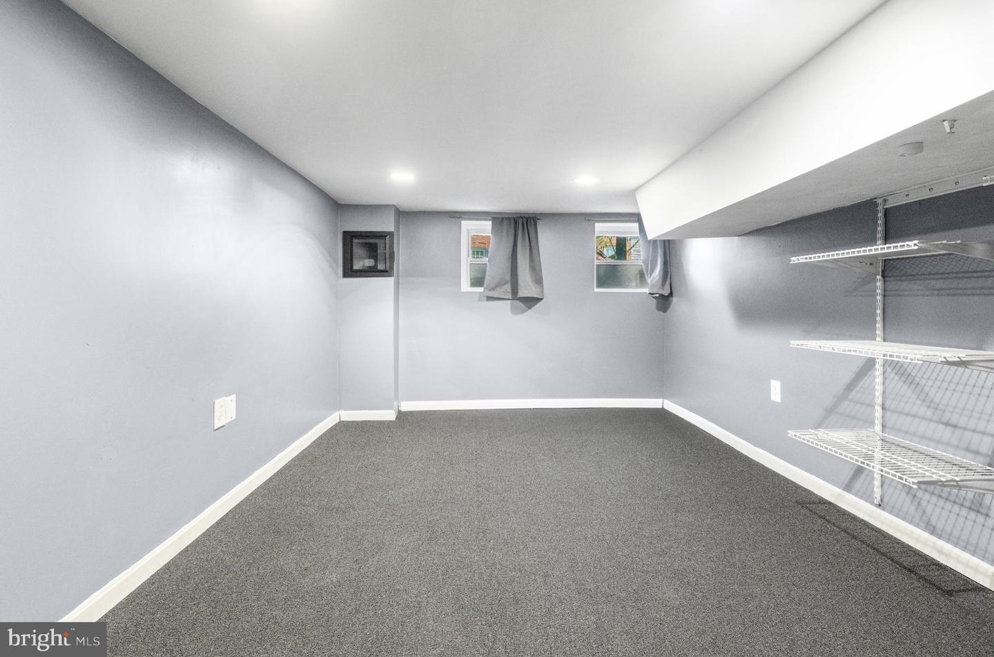 1456 Andre St Property Photo 21