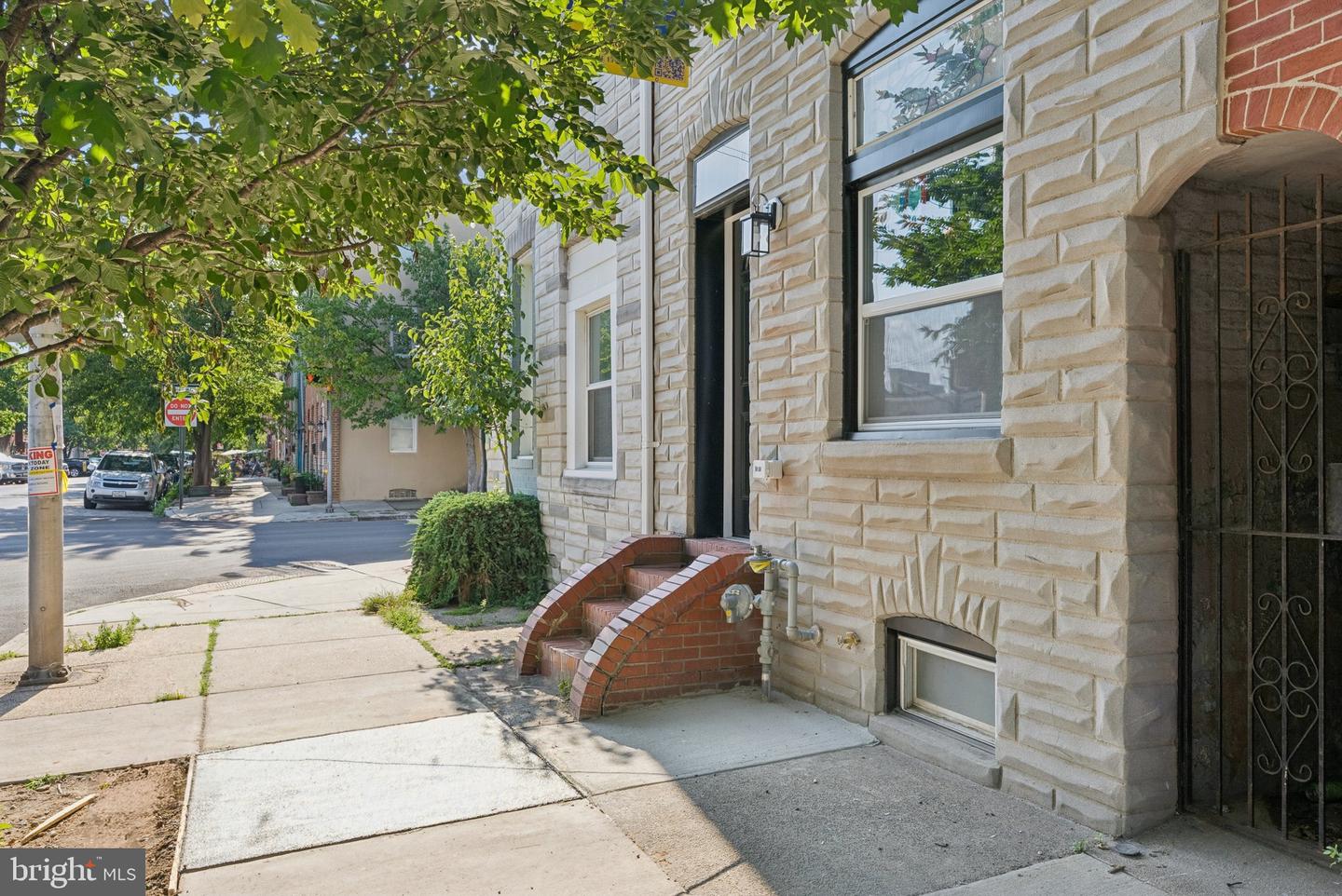 1902 Bank St Property Photo 39