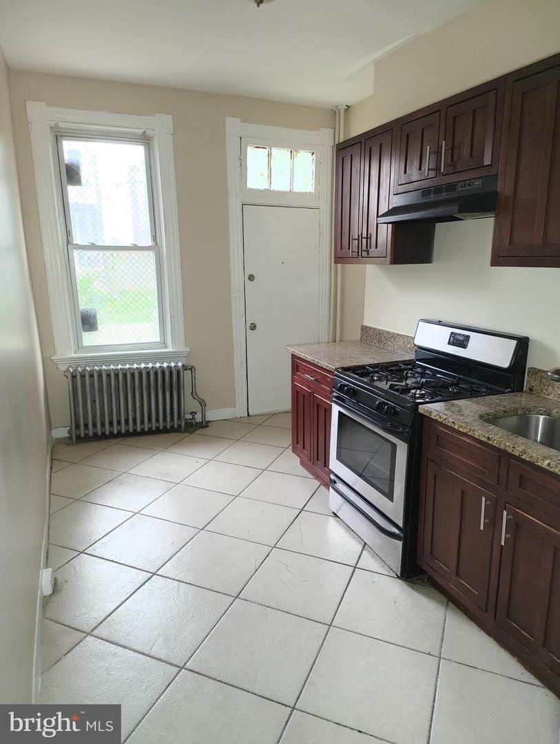 MDBA2219806 Property Photo 3