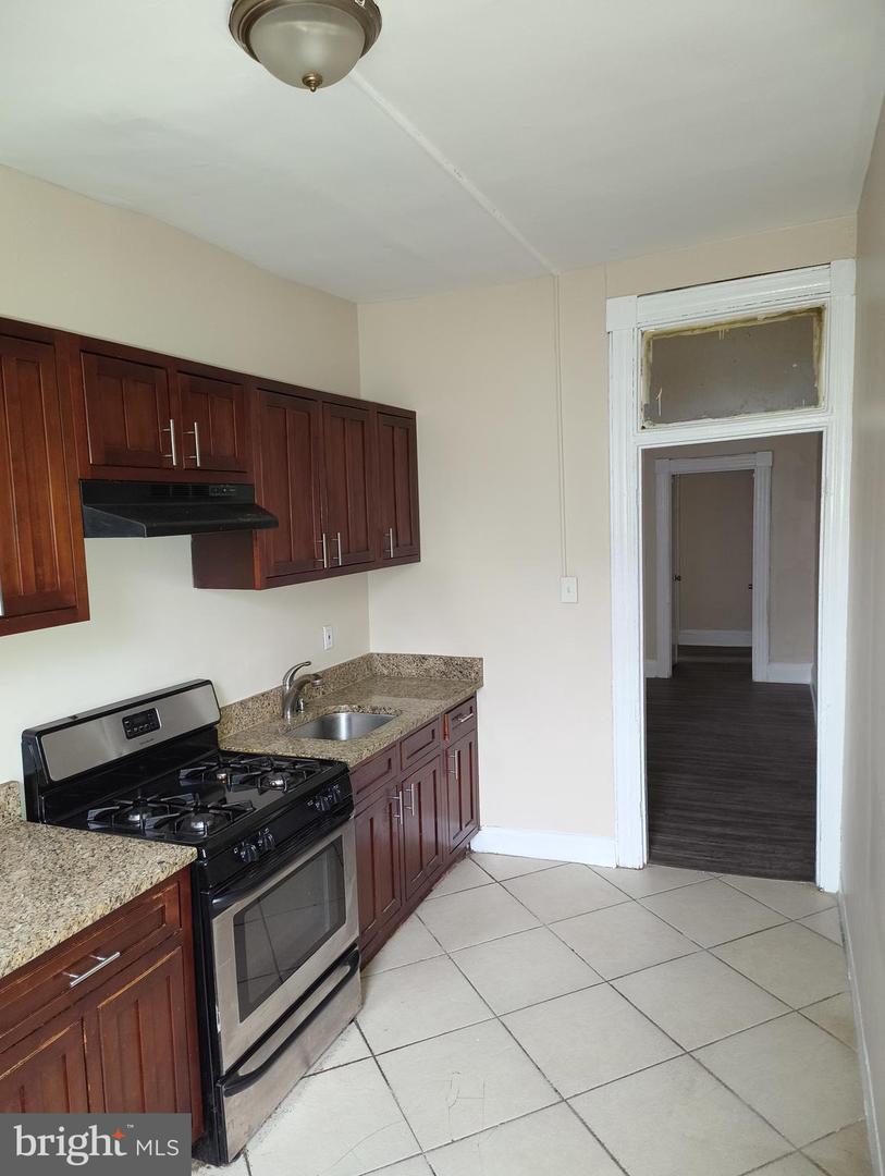 MDBA2219806 Property Photo 5