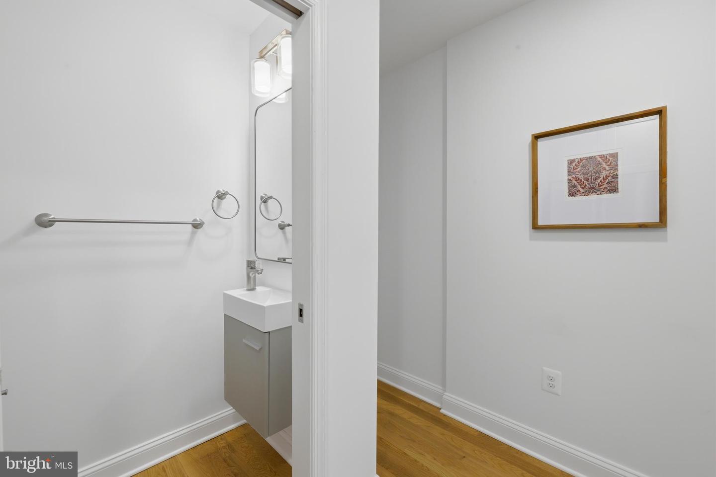107 S Fulton Ave Property Photo 16