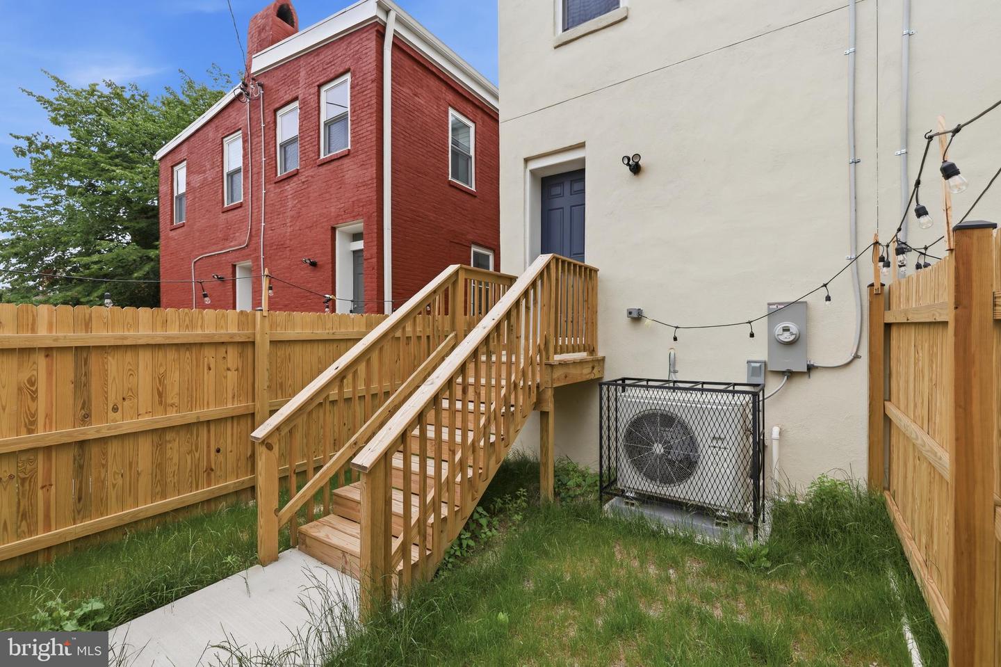 107 S Fulton Ave Property Photo 34