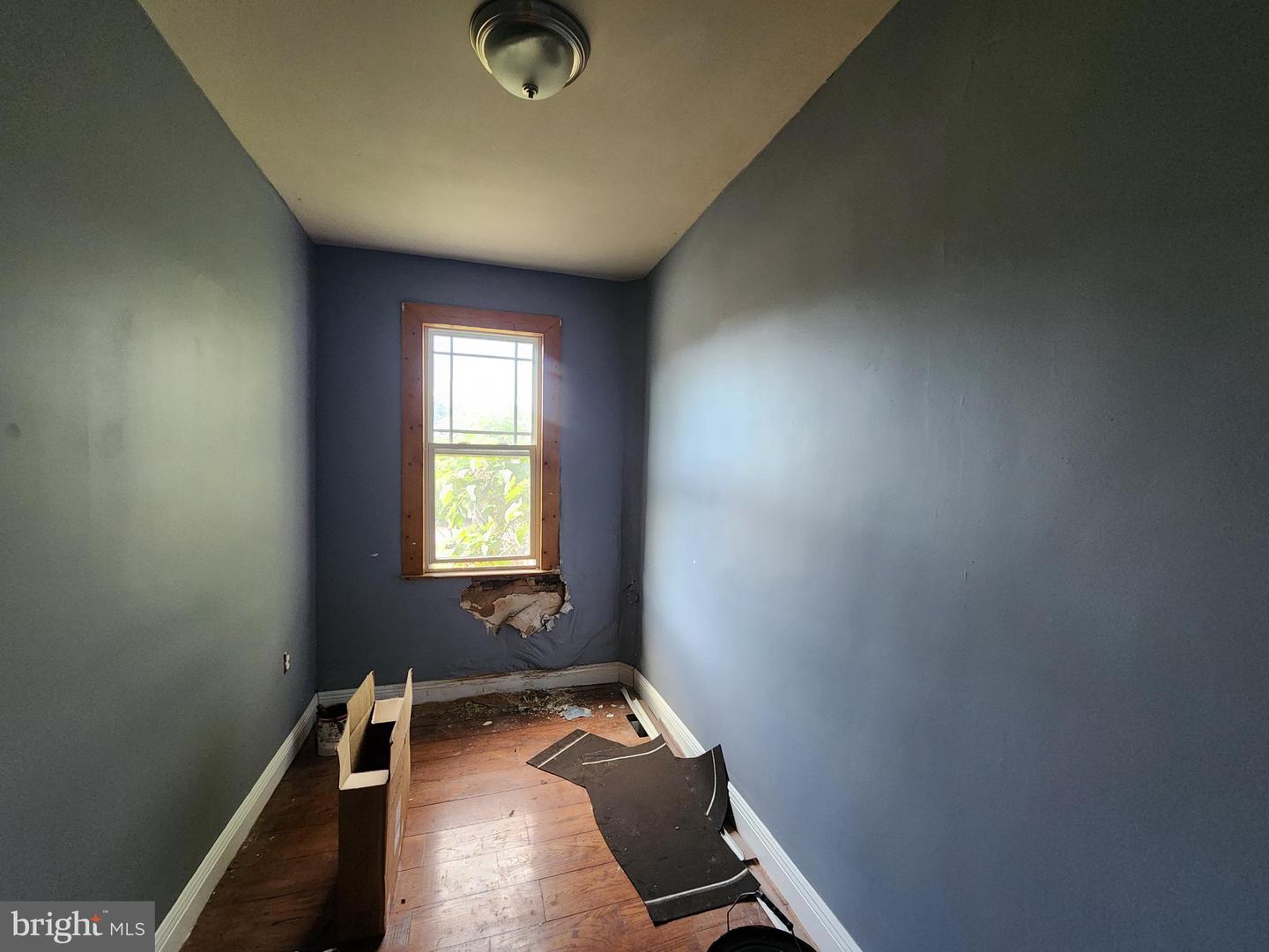 2745 Baker St Property Photo 15