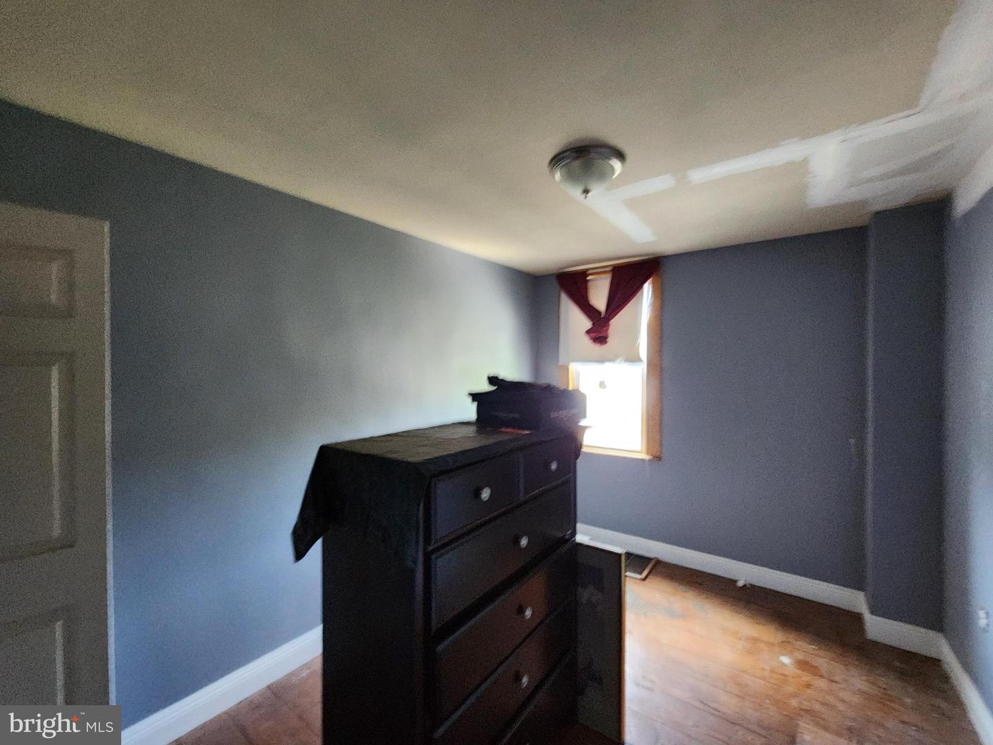 2745 Baker St Property Photo 17