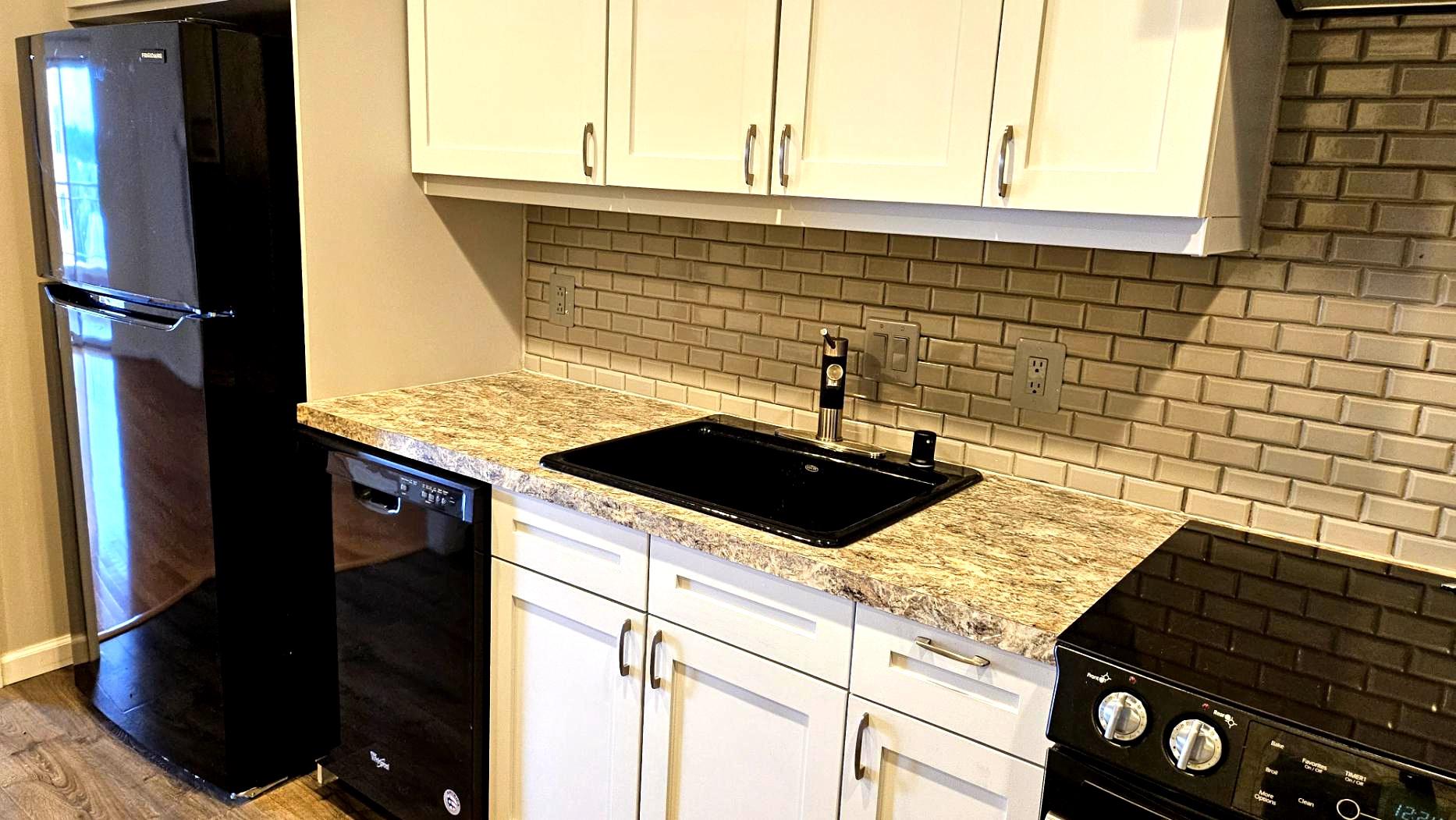 3801 Canterbury Rd #703 Property Photo 2