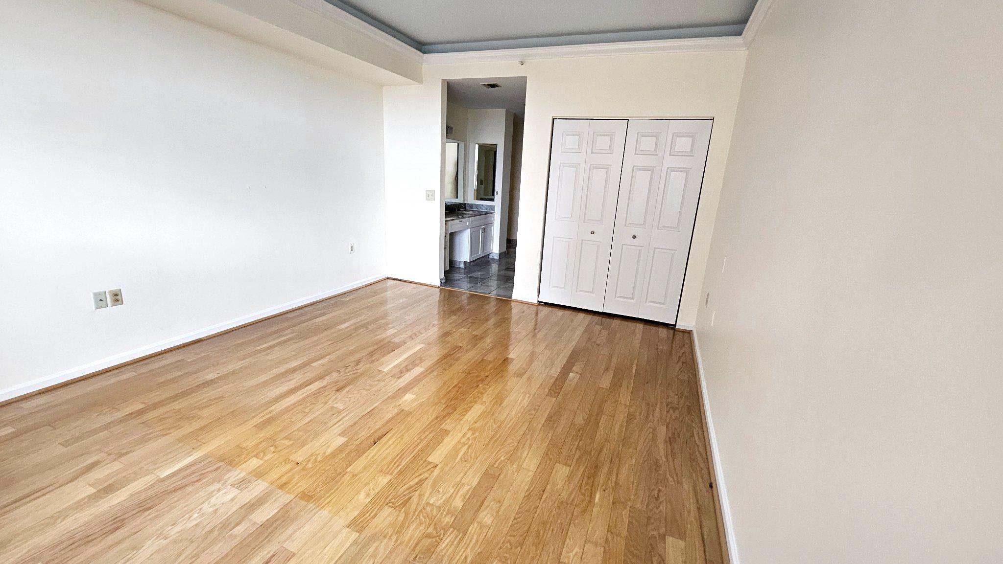 3801 Canterbury Rd #703 Property Photo 10