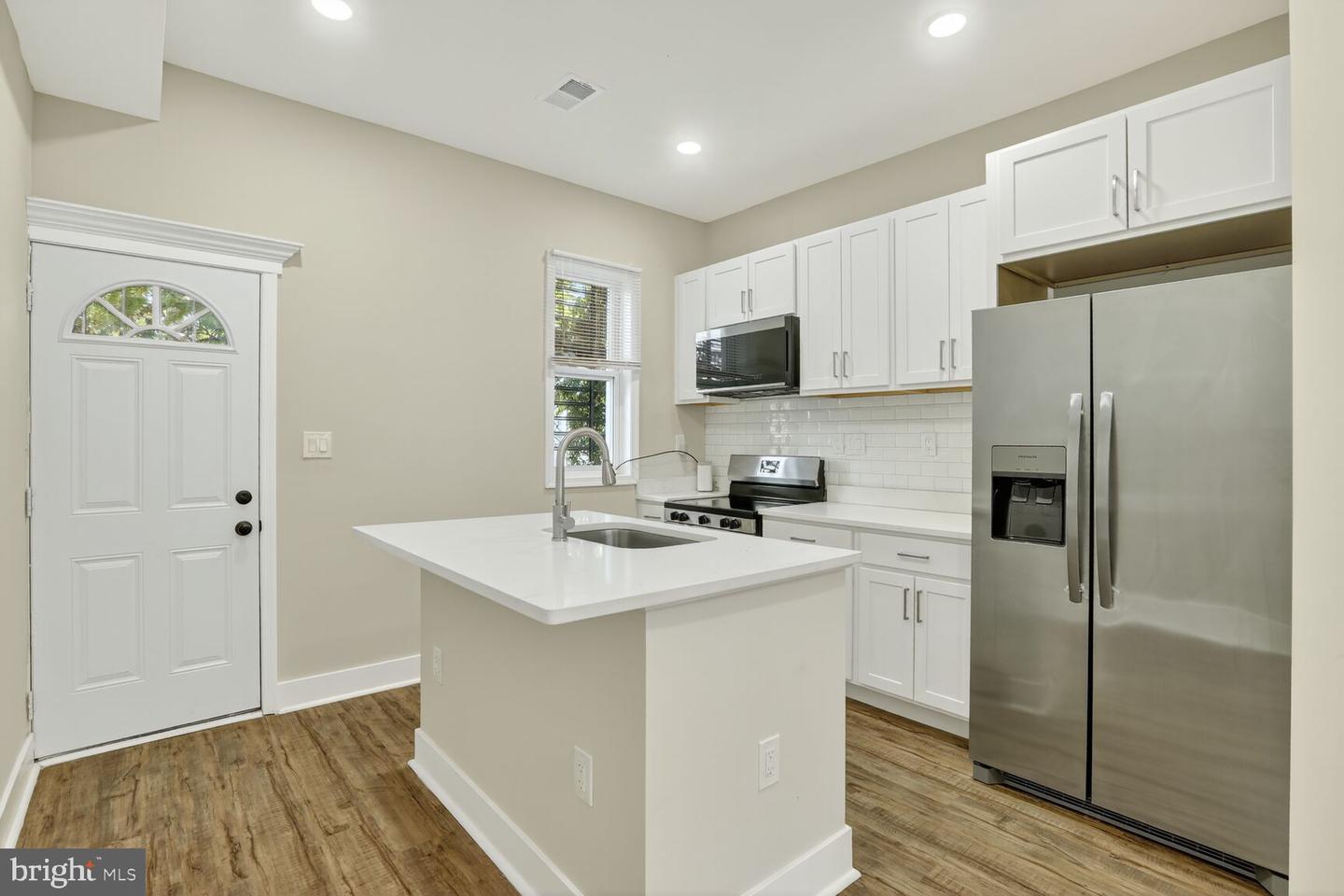 1701 N Monroe St Property Photo 8