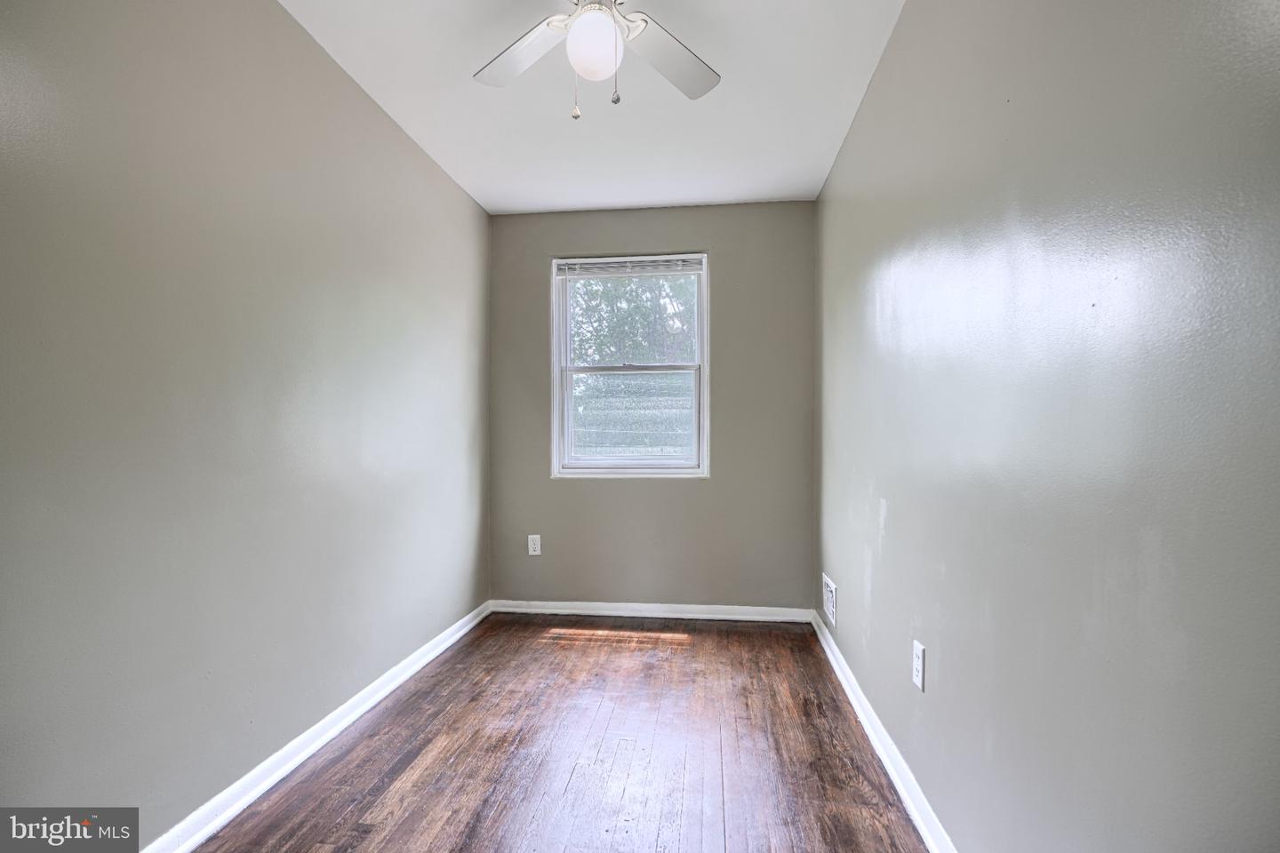 5649 Kavon Ave Property Photo 14