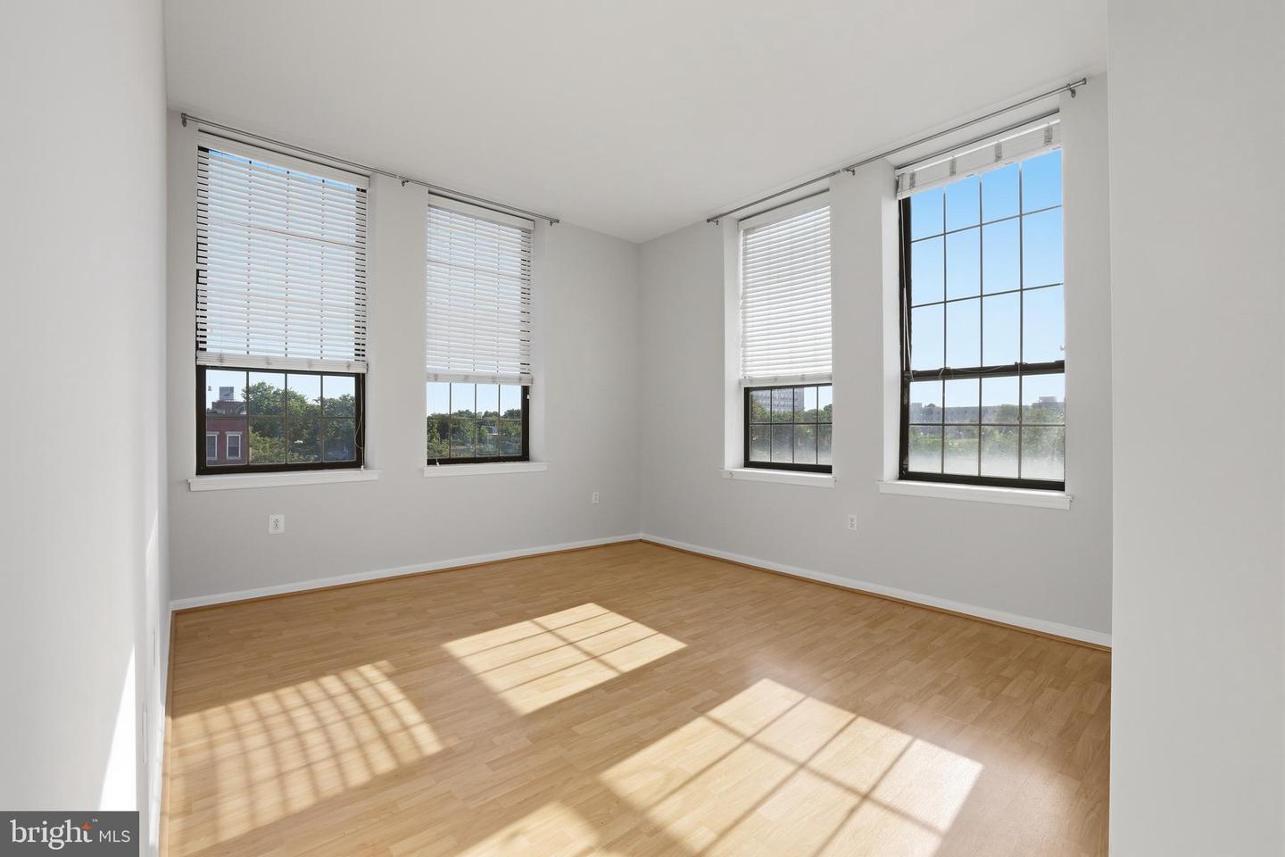 1011 Hunter St #c-4 Property Photo 14