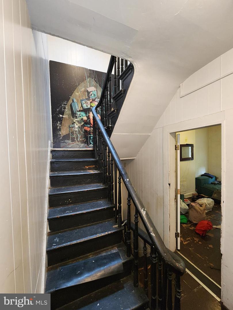 1511 Presstman St Property Photo 16
