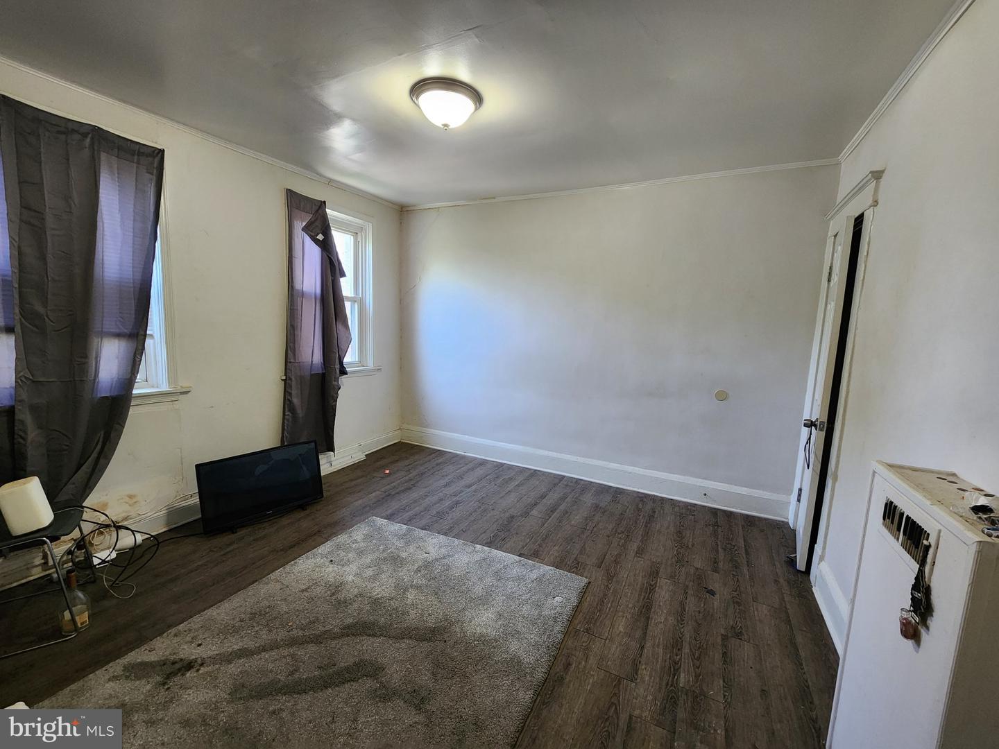 525 Sheridan Ave Property Photo 25