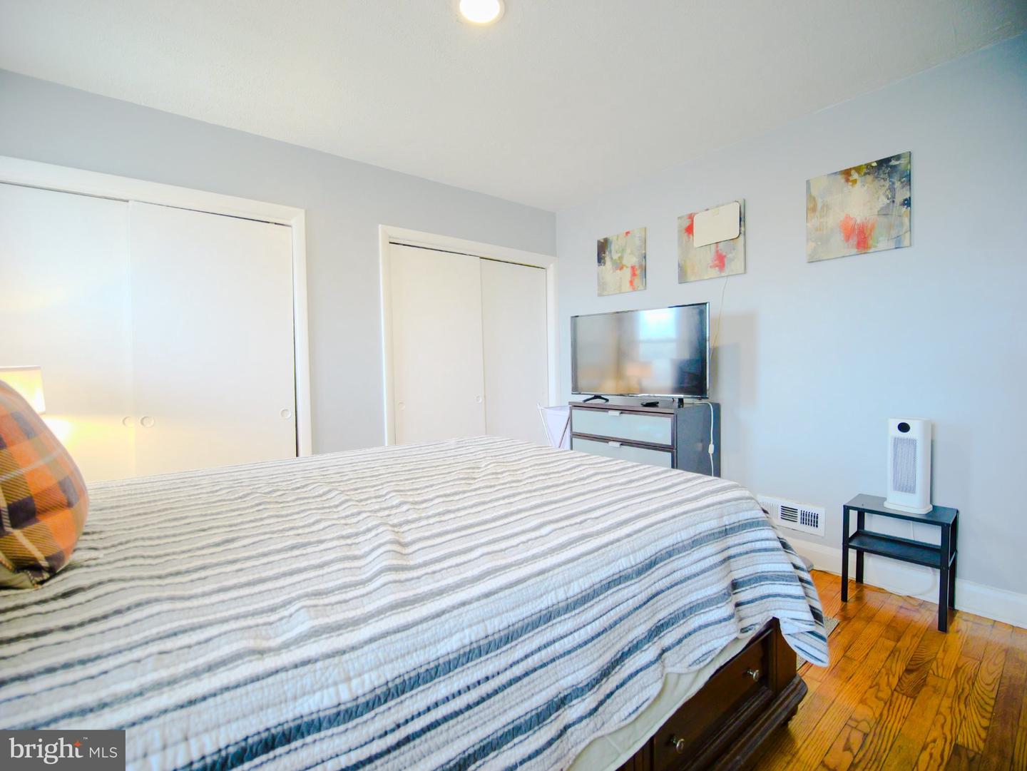 4011 Balfern Ave Property Photo 12