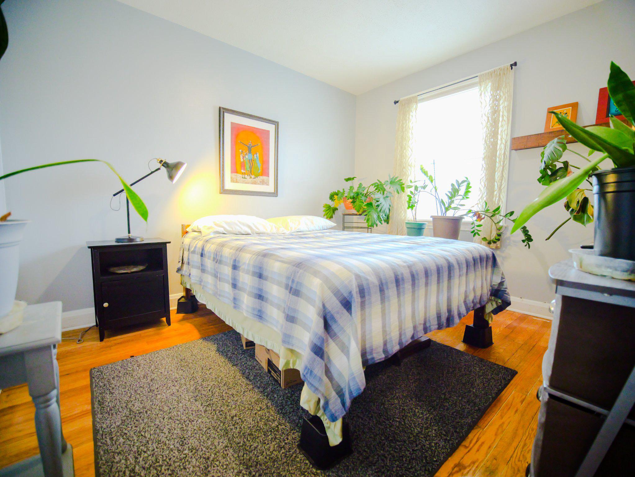 4011 Balfern Ave Property Photo 13