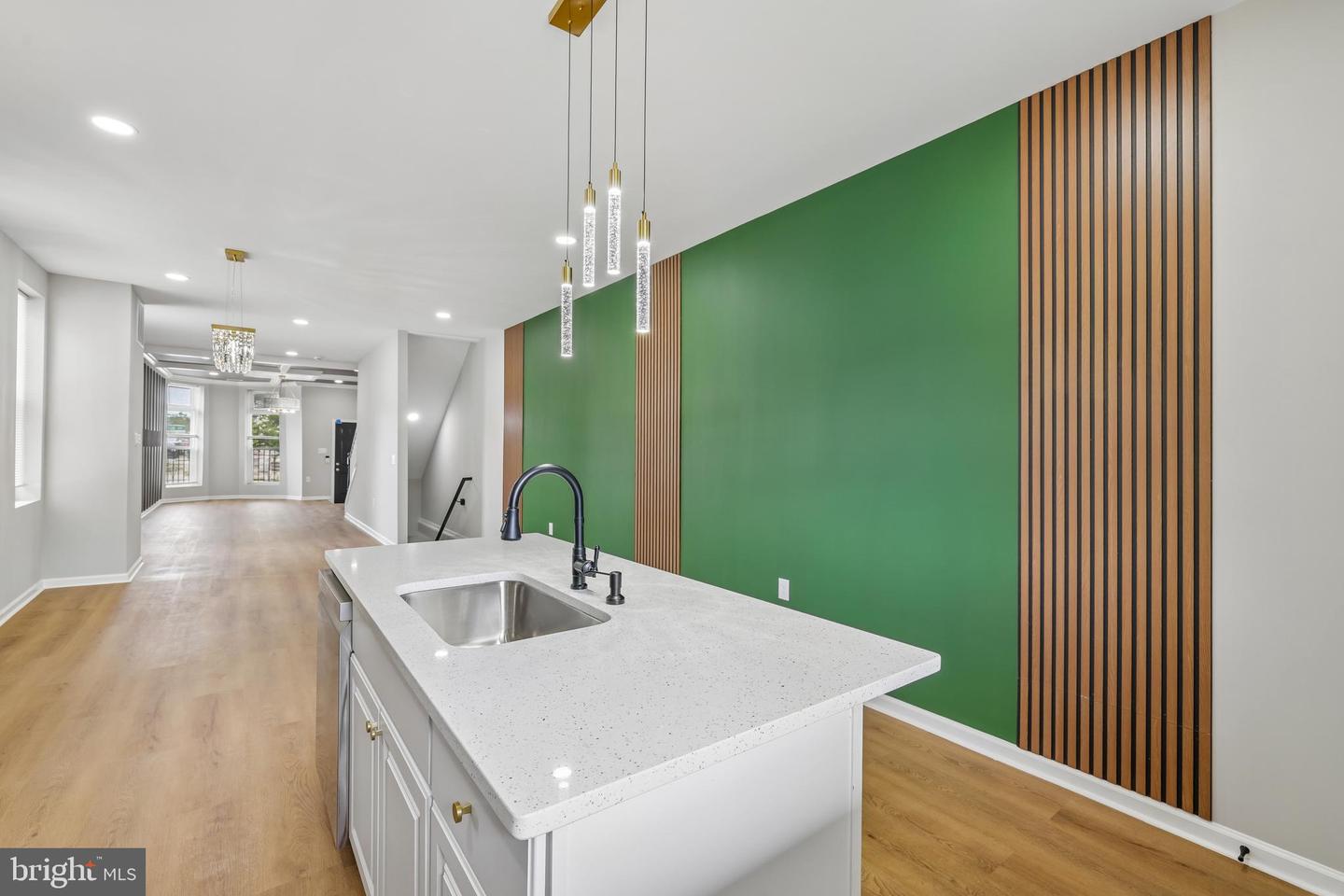 1801 N Fulton Ave Property Photo 18