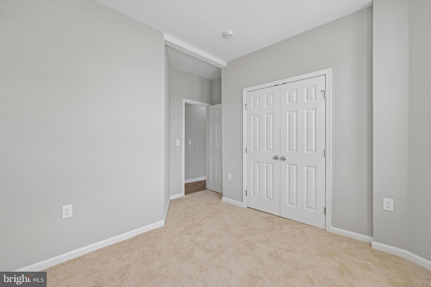 1801 N Fulton Ave Property Photo 30