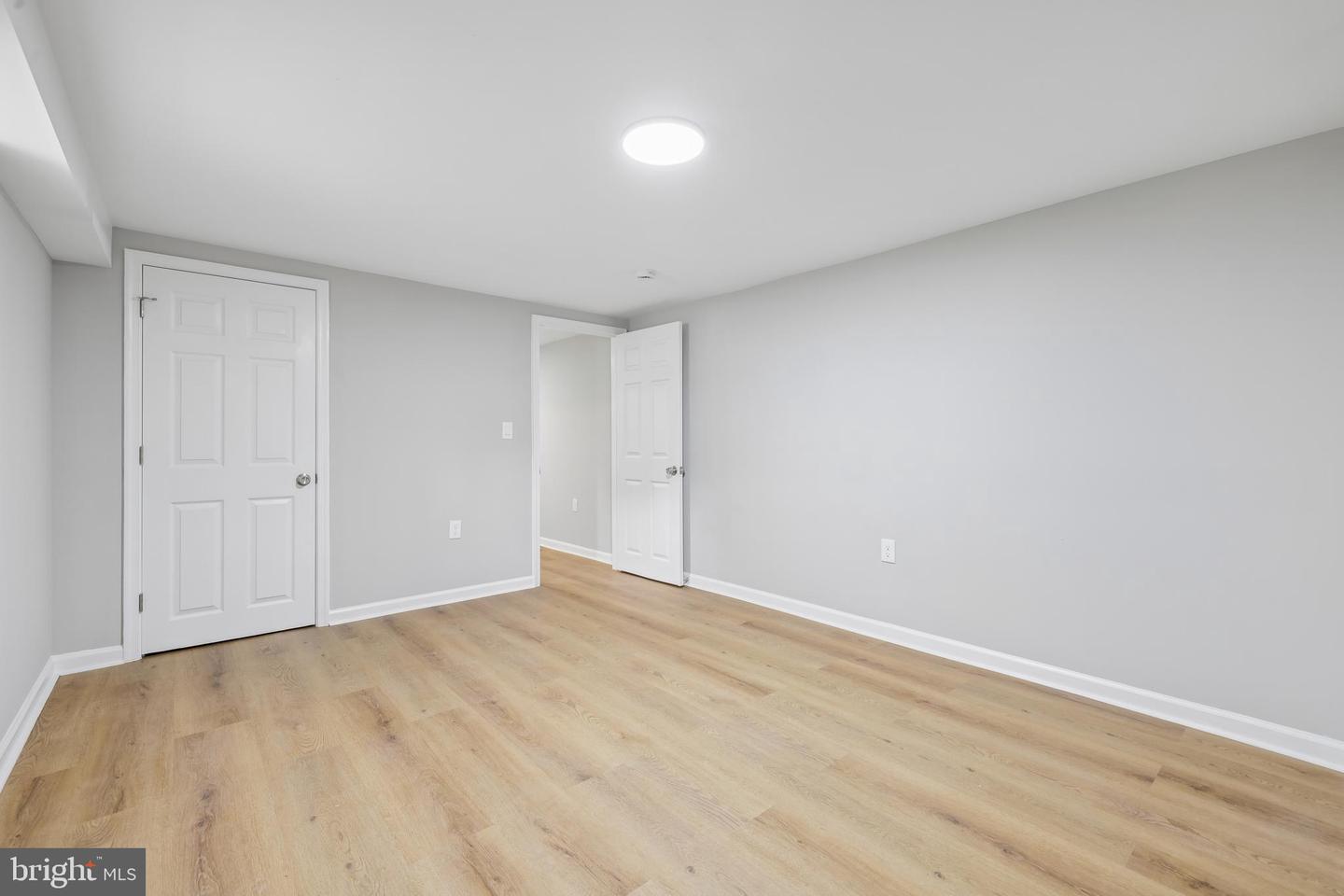 1801 N Fulton Ave Property Photo 40
