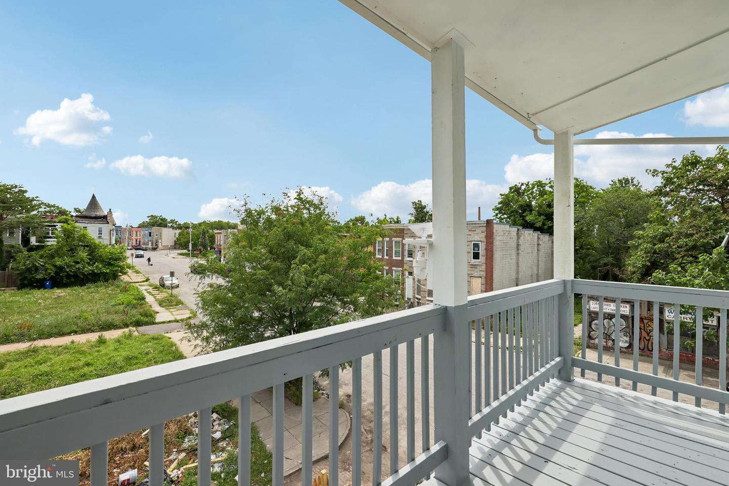 1801 N Fulton Ave Property Photo 42