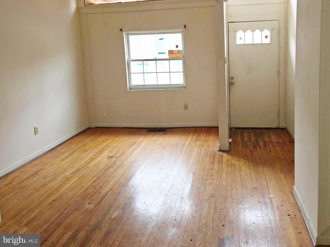 1504 N Washington St Property Photo 6