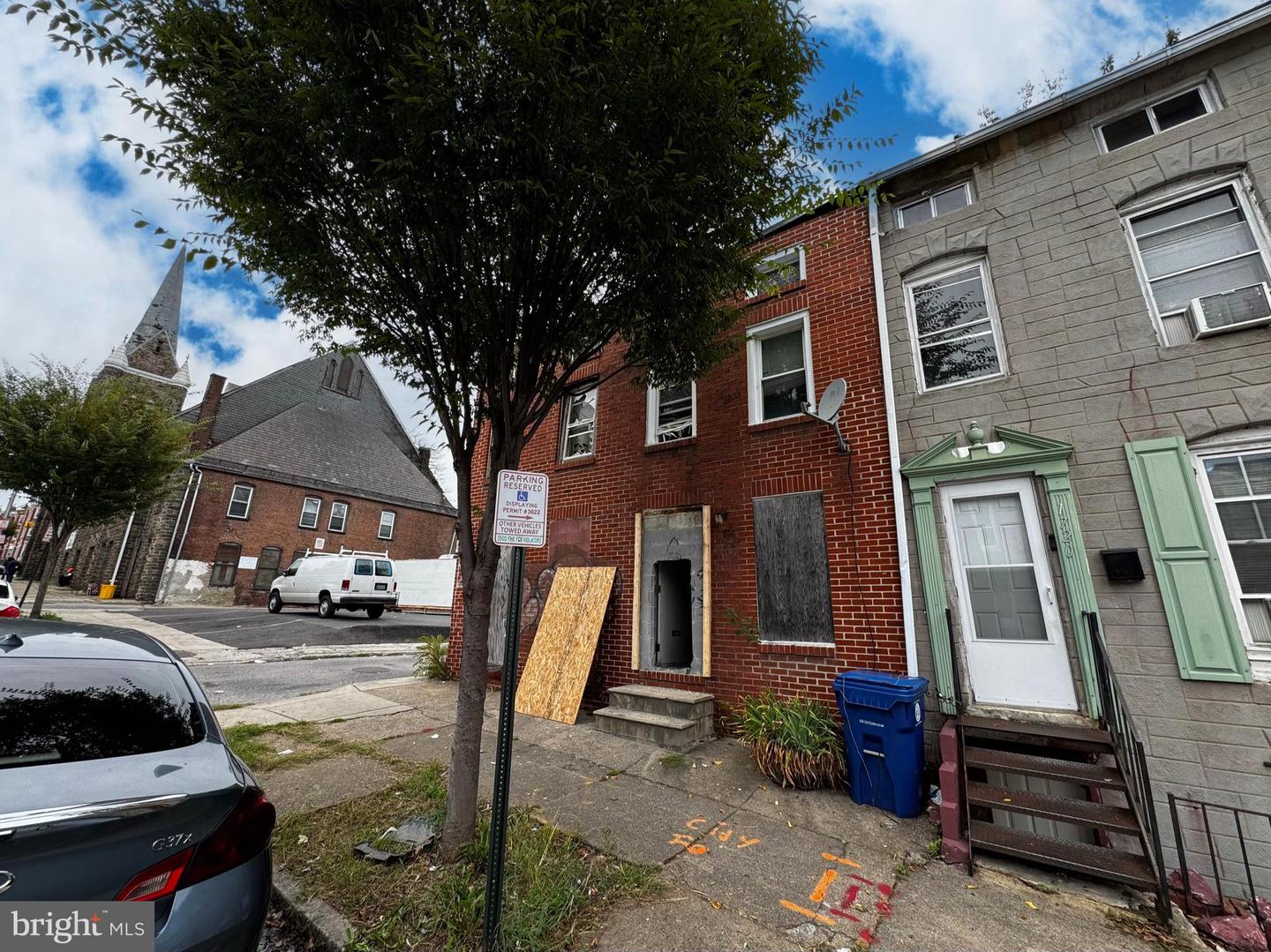 1722 W Baltimore St Property Photo 1