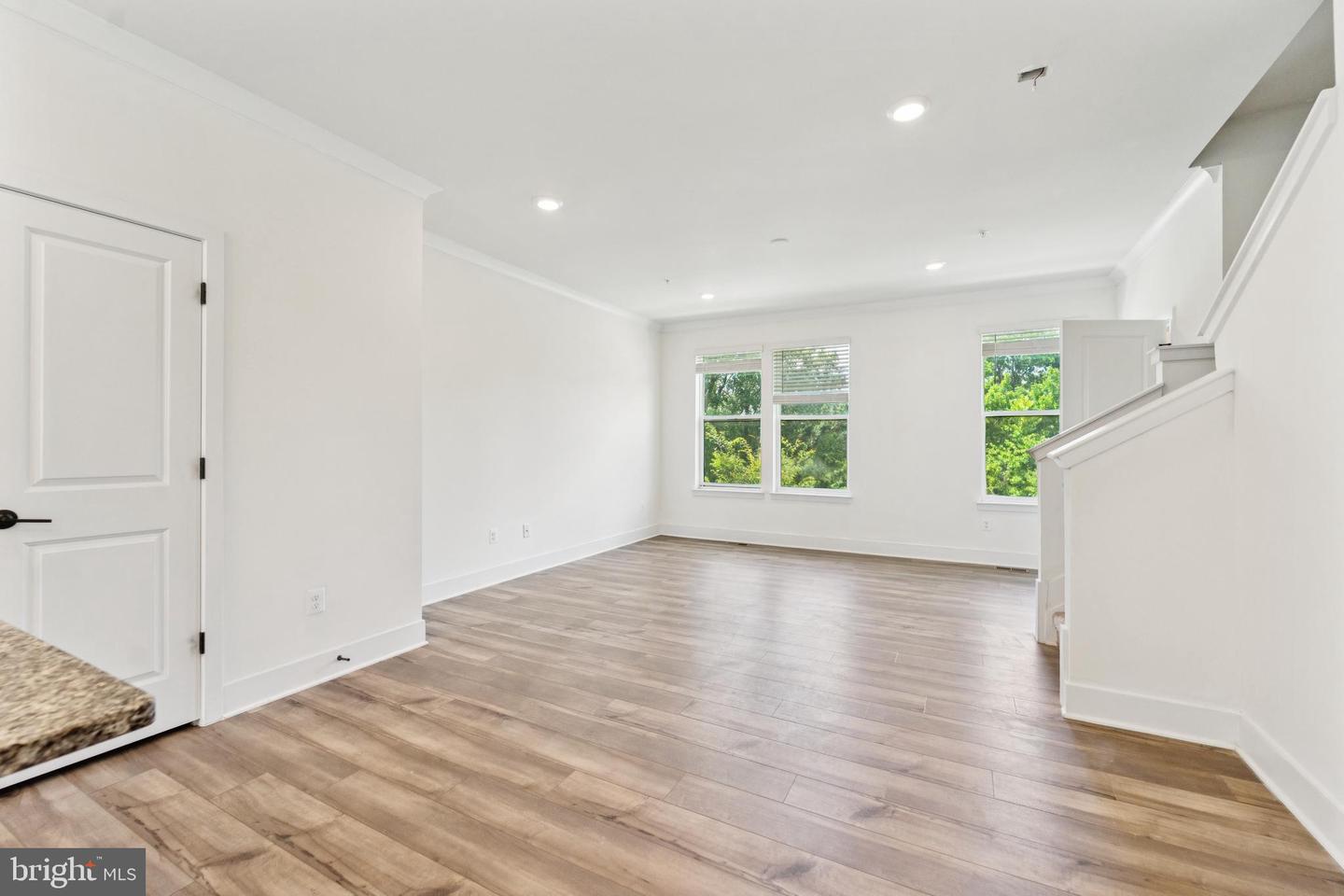 4306 Roland Heights Ave Property Photo 4