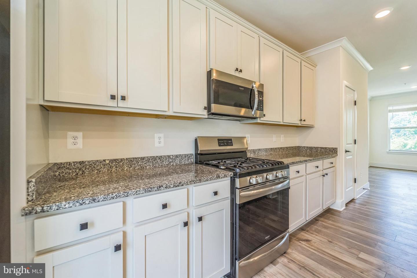 4306 Roland Heights Ave Property Photo 10