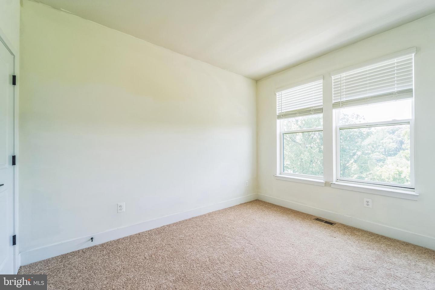 4306 Roland Heights Ave Property Photo 24