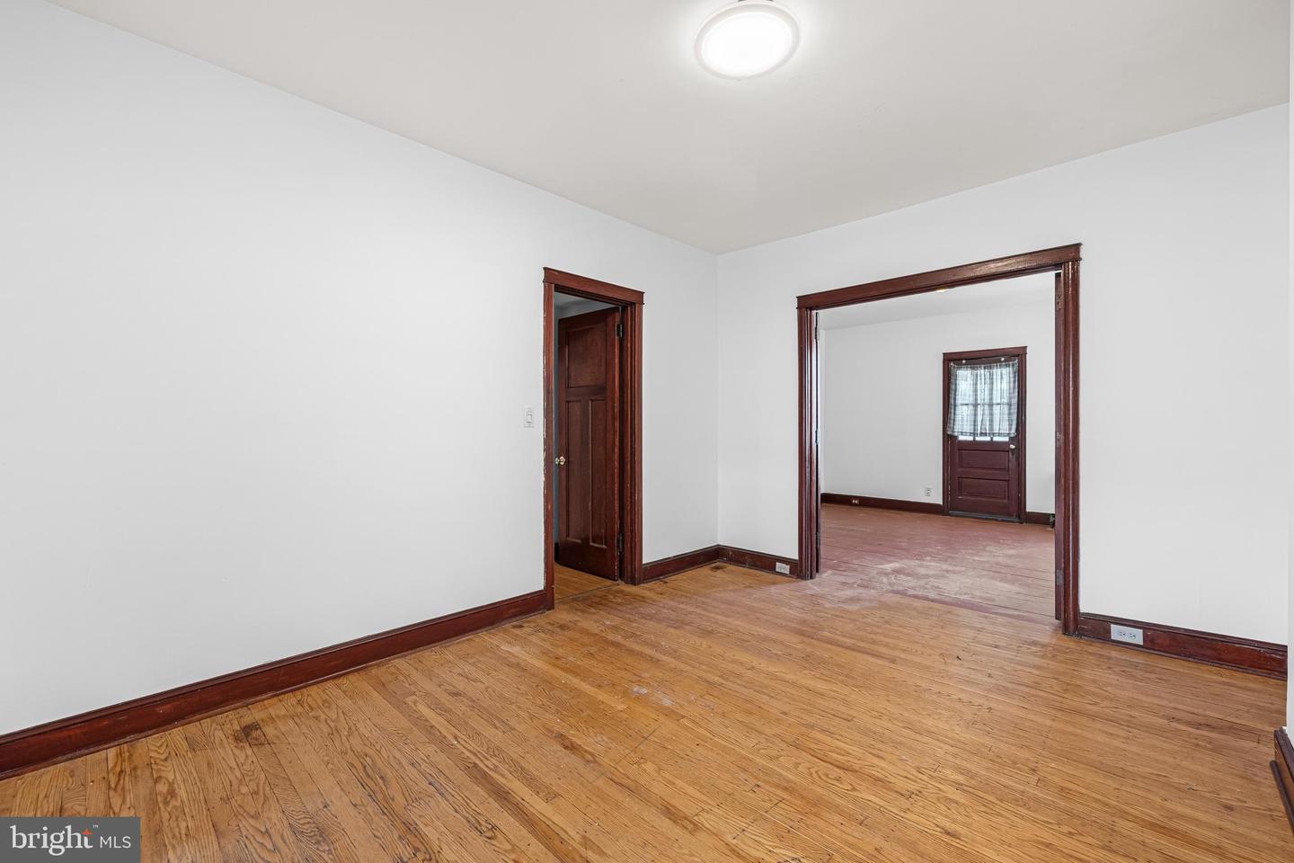 315 Elrino St Property Photo 6