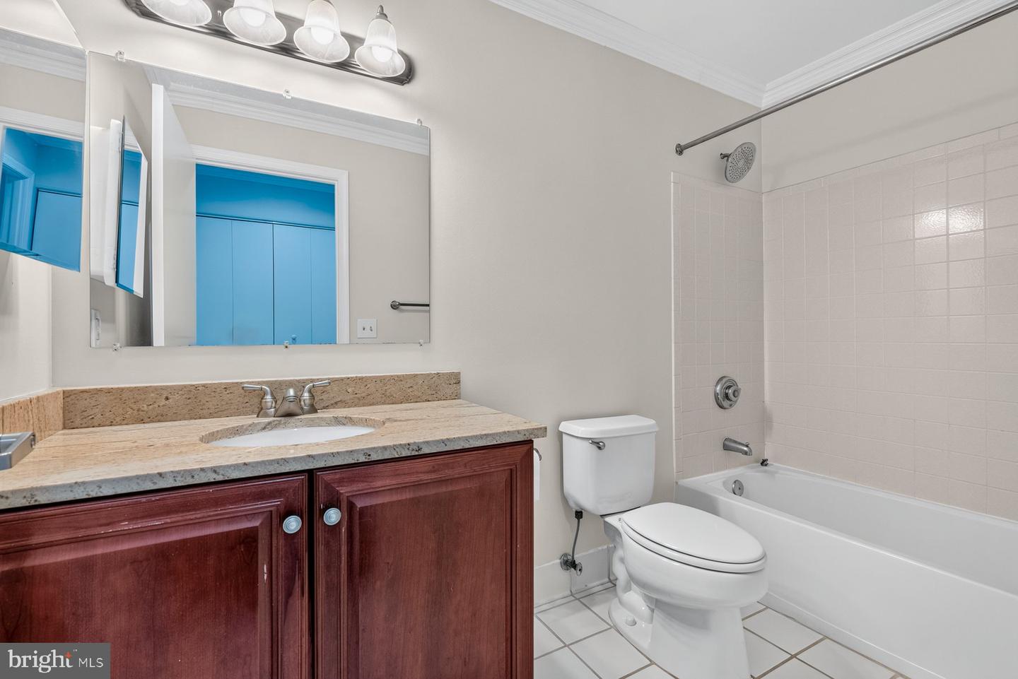 2702 Lighthouse Pt E #524 Property Photo 25