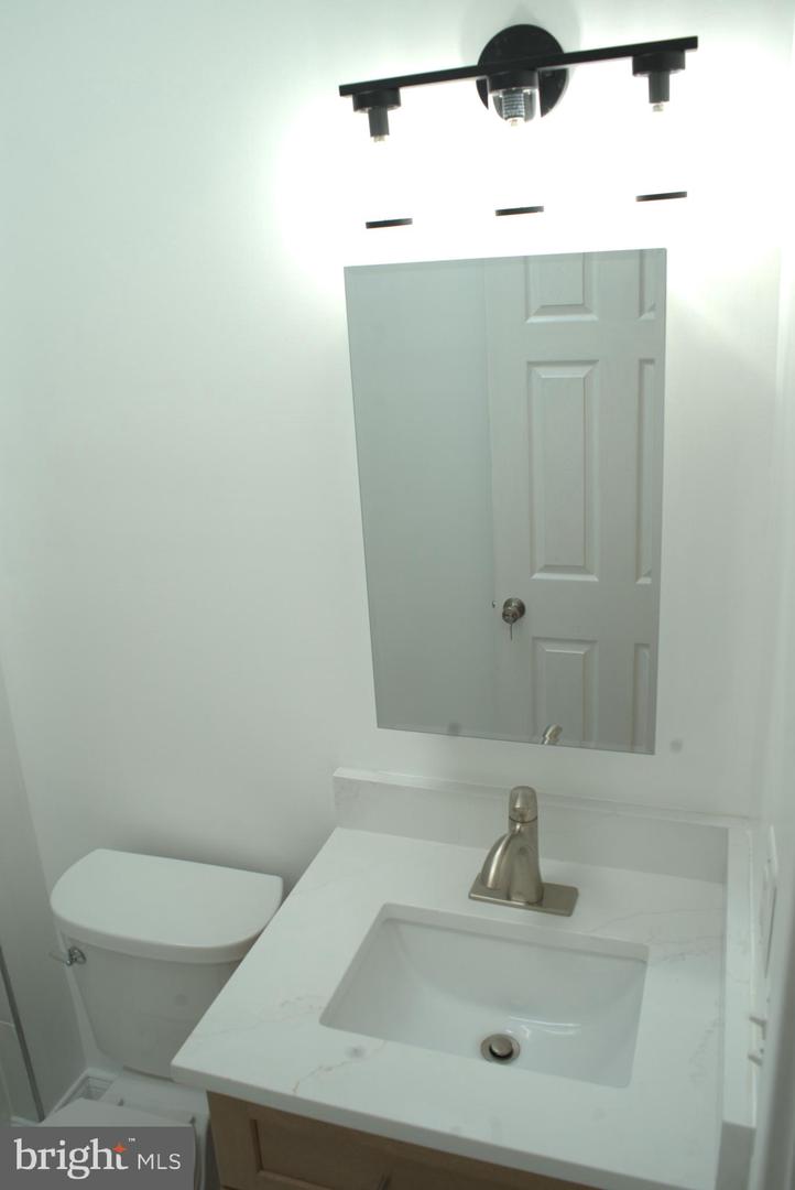 117 S Wickham Rd Property Photo 64