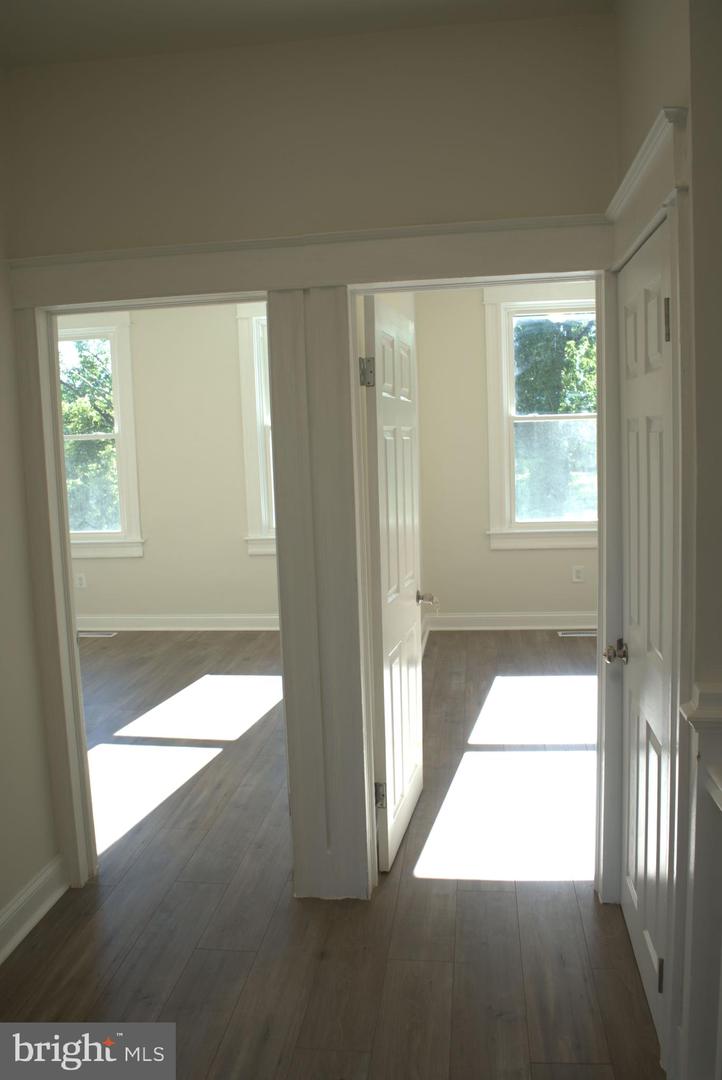 117 S Wickham Rd Property Photo 72