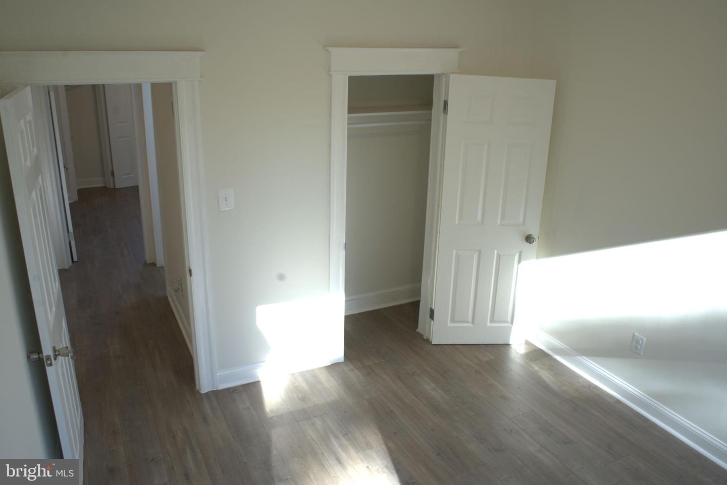 117 S Wickham Rd Property Photo 87