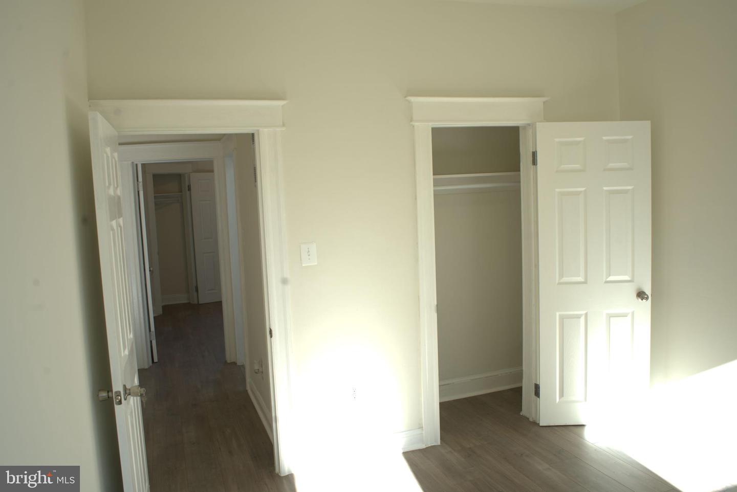 117 S Wickham Rd Property Photo 89