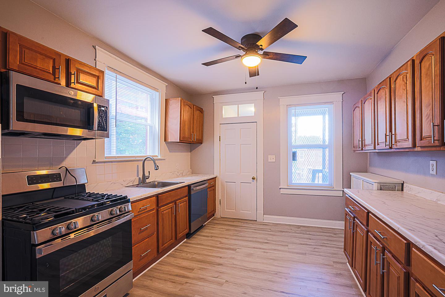 2117 Park Ave Property Photo 17