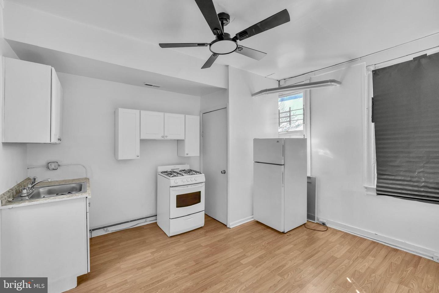 2920 Parkwood Ave Property Photo 23