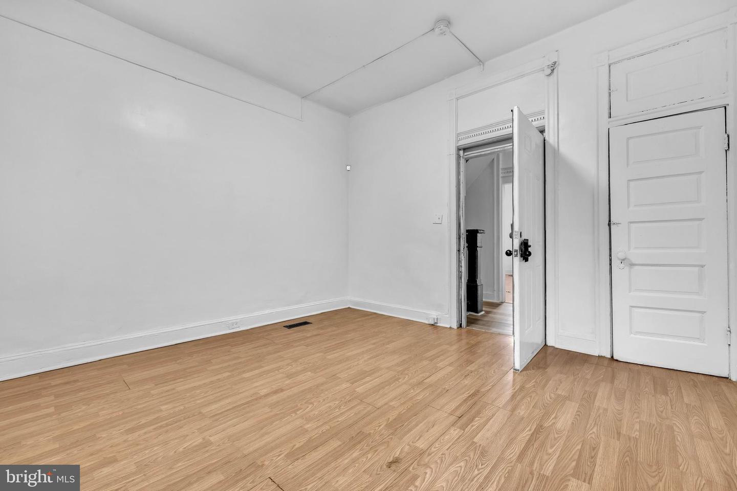 2920 Parkwood Ave Property Photo 27