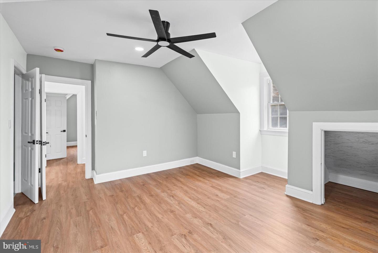 7 York Ct Property Photo 28