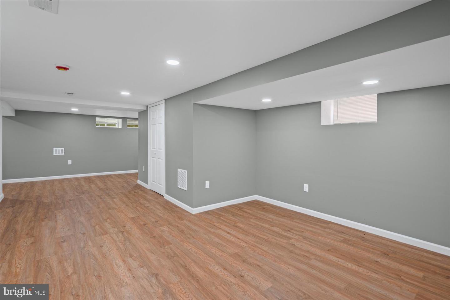 7 York Ct Property Photo 32