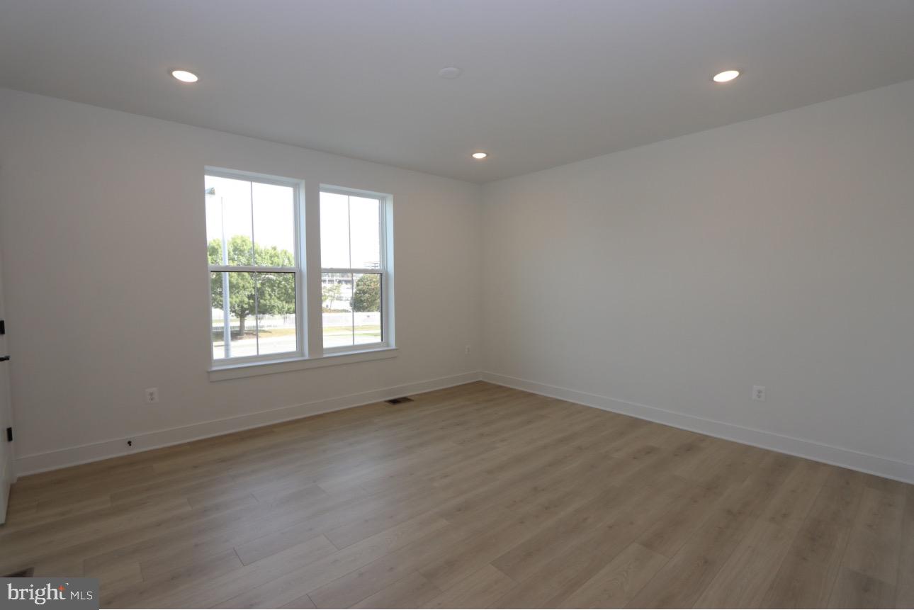 117 E Cromwell St #10a Property Photo 10
