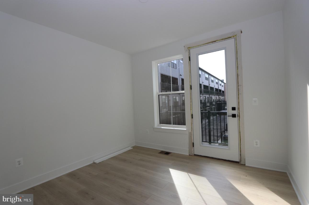 117 E Cromwell St #10a Property Photo 16