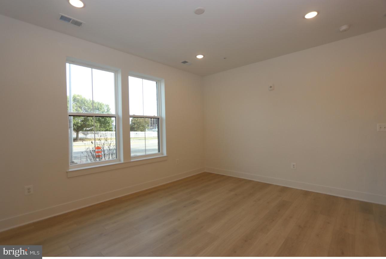 117 E Cromwell St #10a Property Photo 19
