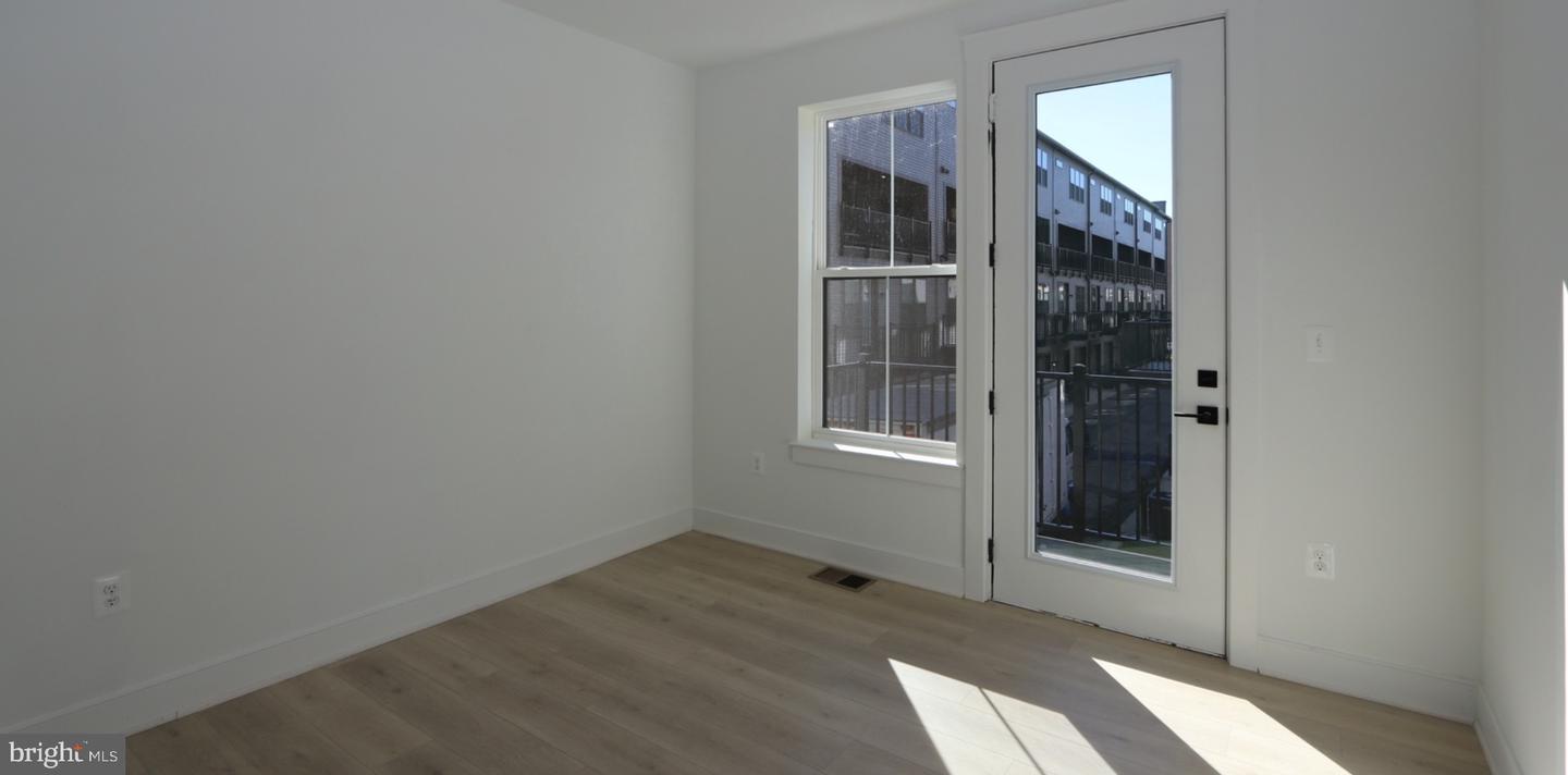 117 E Cromwell St #10a Property Photo 27