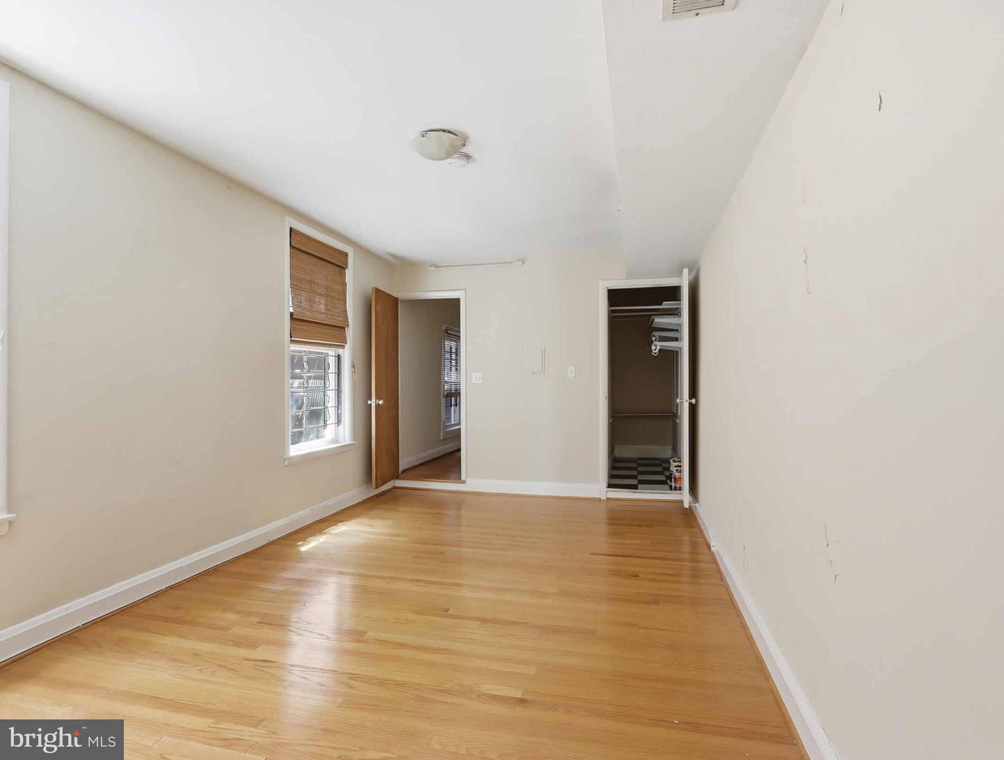 827 N Howard St Property Photo 31