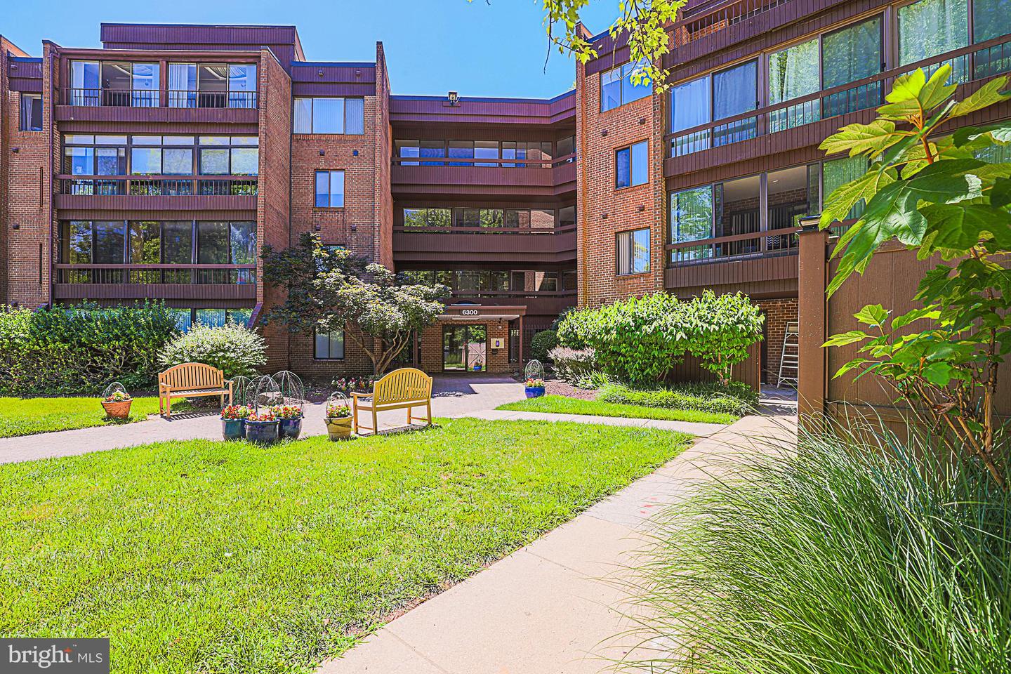 6300 Red Cedar Pl #204 Property Photo 1