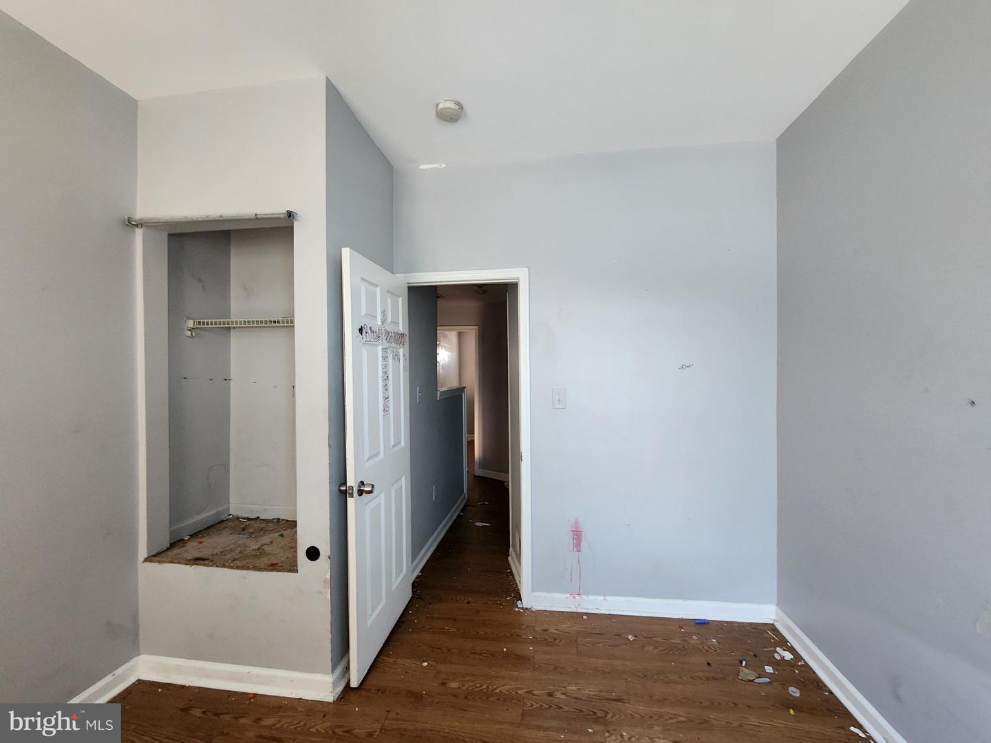 3525 E Fairmount Ave Property Photo 11