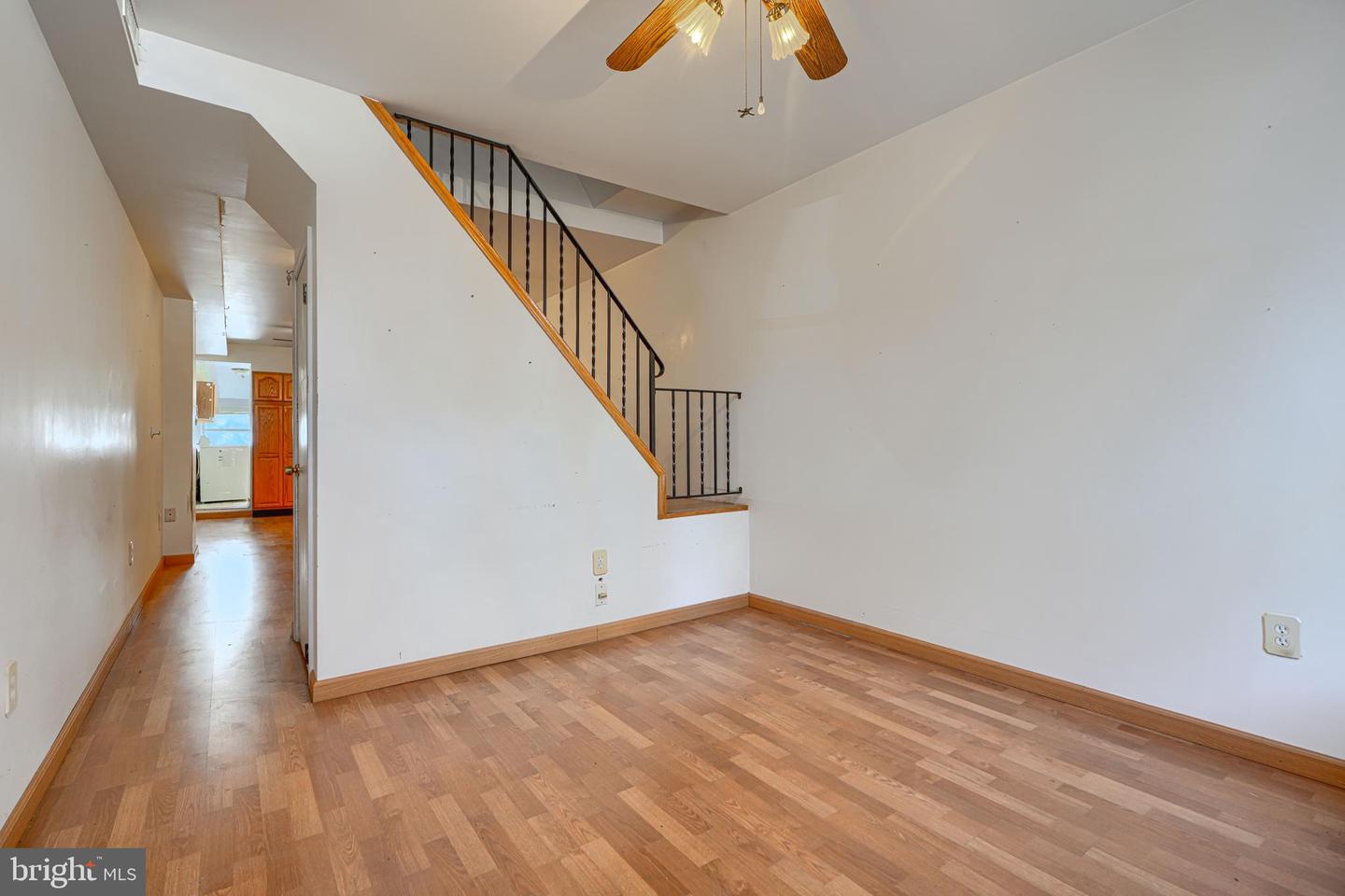 1414 Towson St Property Photo 4